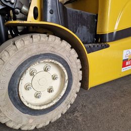 Frontstapler gebraucht: Yale 4-Rad Elektrostapler ERP35VL Yale ERP35VL 4-Rad Elektrostapler