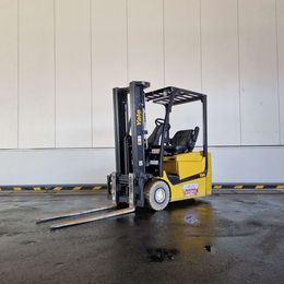 Yale ERP15VC 3-Rad Elektrostapler