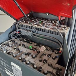 Combilift C4000ET Vierwegestapler