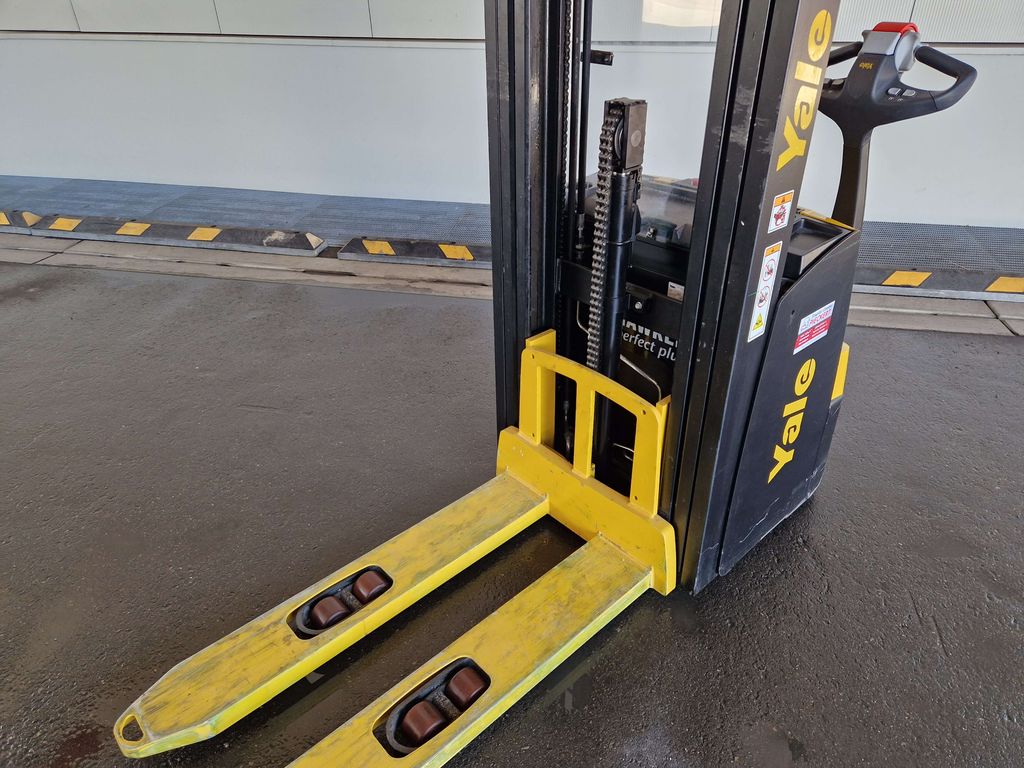 Gabelhochhubwagen gebraucht: Yale Hochhubwagen MS12AC Yale MS12AC Hochhubwagen