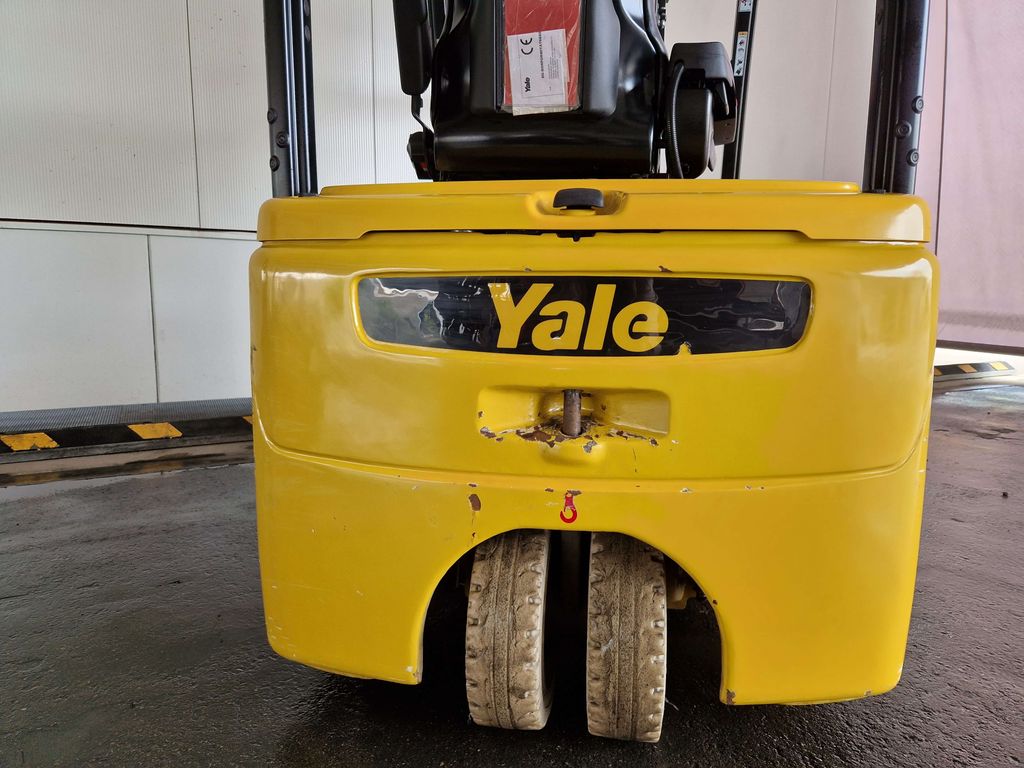 Frontstapler gebraucht: Yale 3-Rad Elektrostapler ERP20VT. Yale ERP20VT. 3-Rad Elektrostapler