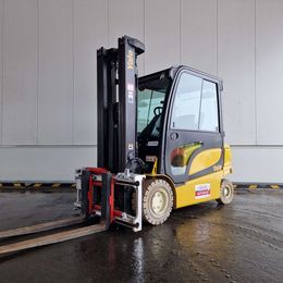 Yale ERP35VL 4-Rad Elektrostapler