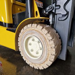 Yale ERP35VL. 4-Rad Elektrostapler