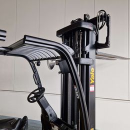 Yale ERP35VL. 4-Rad Elektrostapler