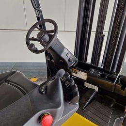 Yale ERP35VL 4-Rad Elektrostapler