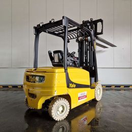 Yale ERP35VL 4-Rad Elektrostapler