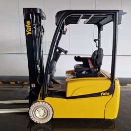 Yale ERP16VT 3-Rad Elektrostapler