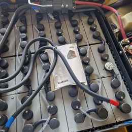 Yale ERP16VT. 3-Rad Elektrostapler