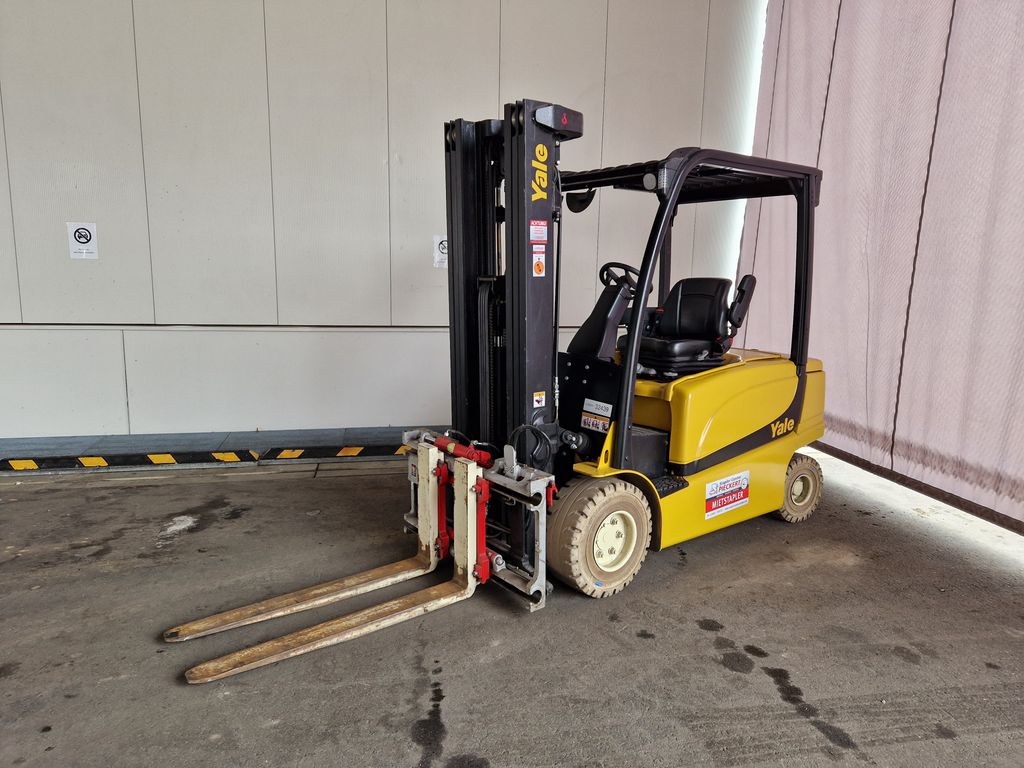 Frontstapler gebraucht: Yale 4-Rad Elektrostapler ERP35VL. Yale ERP35VL. 4-Rad Elektrostapler