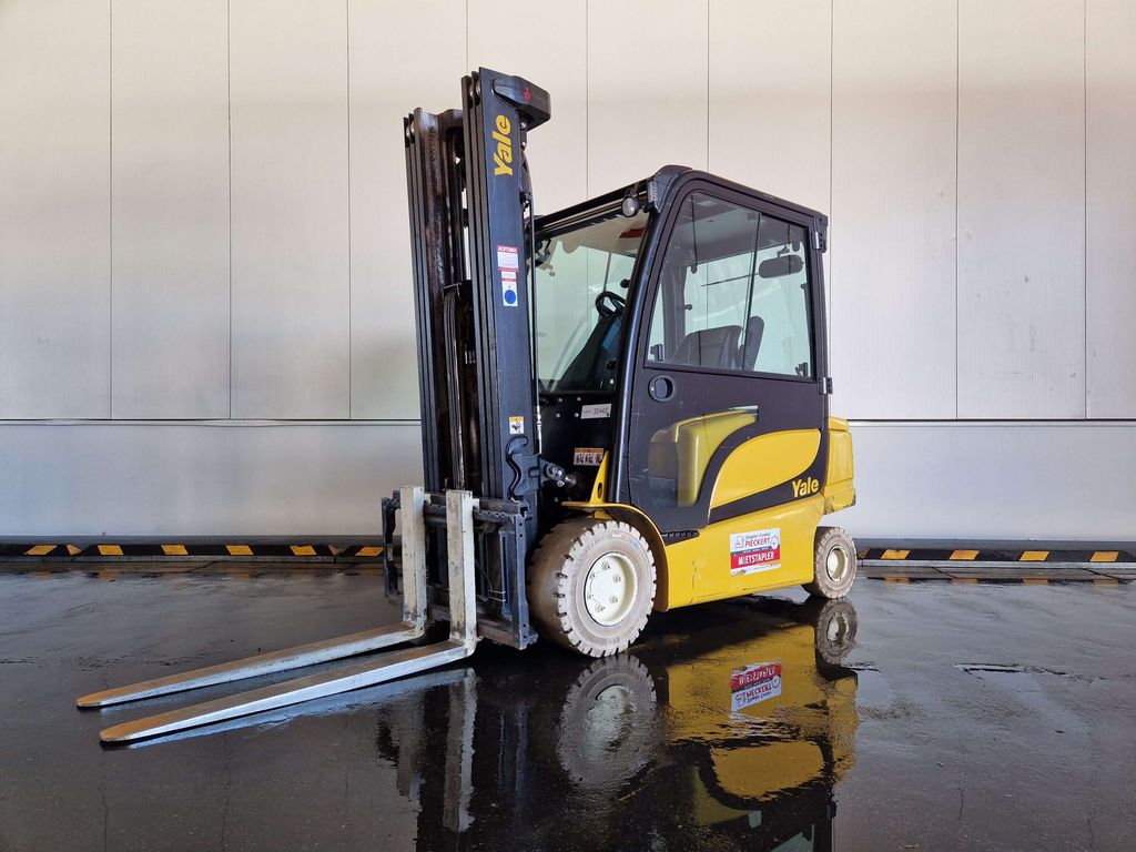 Frontstapler gebraucht: Yale 4-Rad Elektrostapler ERP35VL Yale ERP35VL 4-Rad Elektrostapler