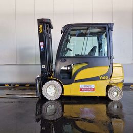 Frontstapler gebraucht: Yale 4-Rad Elektrostapler ERP35VL Yale ERP35VL 4-Rad Elektrostapler