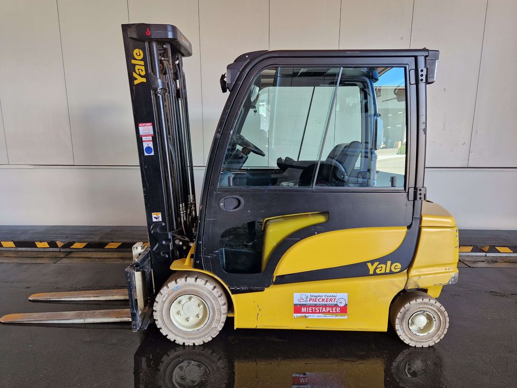 Frontstapler gebraucht: Yale 4-Rad Elektrostapler ERP35VL Yale ERP35VL 4-Rad Elektrostapler