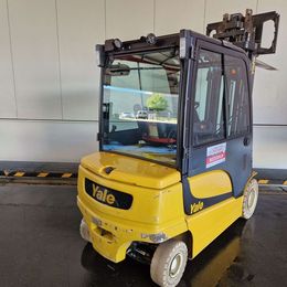 Frontstapler gebraucht: Yale 4-Rad Elektrostapler ERP35VL Yale ERP35VL 4-Rad Elektrostapler