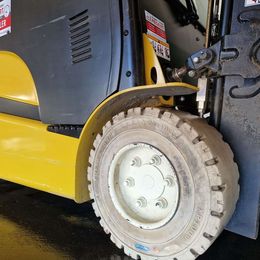 Frontstapler gebraucht: Yale 4-Rad Elektrostapler ERP35VL Yale ERP35VL 4-Rad Elektrostapler