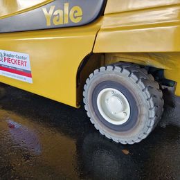 Yale ERP35VL 4-Rad Elektrostapler