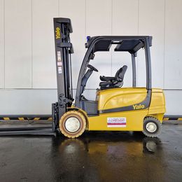 Yale ERP35VL 4-Rad Elektrostapler