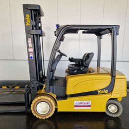 Yale ERP35VL 4-Rad Elektrostapler