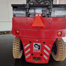 Kalmar ECG80-9. 4-Rad Elektrostapler