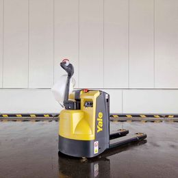 Yale MP16. Niederhubwagen