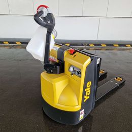 Yale MP16. Niederhubwagen