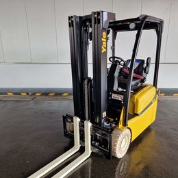 Yale ERP16VT 3-Rad Elektrostapler