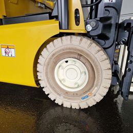 Yale ERP16VT 3-Rad Elektrostapler