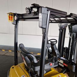 Yale ERP16VT 3-Rad Elektrostapler