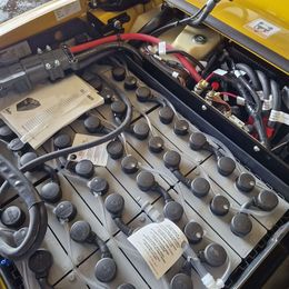 Yale ERP16VT 3-Rad Elektrostapler