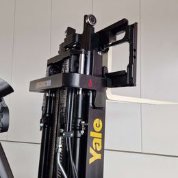 Yale ERP16VT 3-Rad Elektrostapler