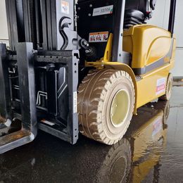 Yale ERP35VL 4-Rad Elektrostapler