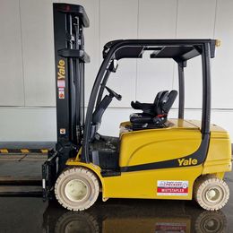 Yale ERP35VL 4-Rad Elektrostapler