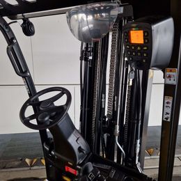 Yale ERP20VT 3-Rad Elektrostapler