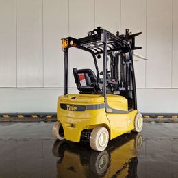 Yale ERP20VF 4-Rad Elektrostapler