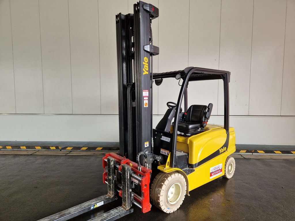 Frontstapler gebraucht: Yale 4-Rad Elektrostapler ERP35VL Yale ERP35VL 4-Rad Elektrostapler