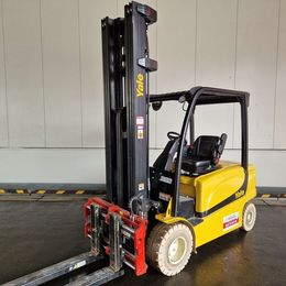 Frontstapler gebraucht: Yale 4-Rad Elektrostapler ERP35VL Yale ERP35VL 4-Rad Elektrostapler