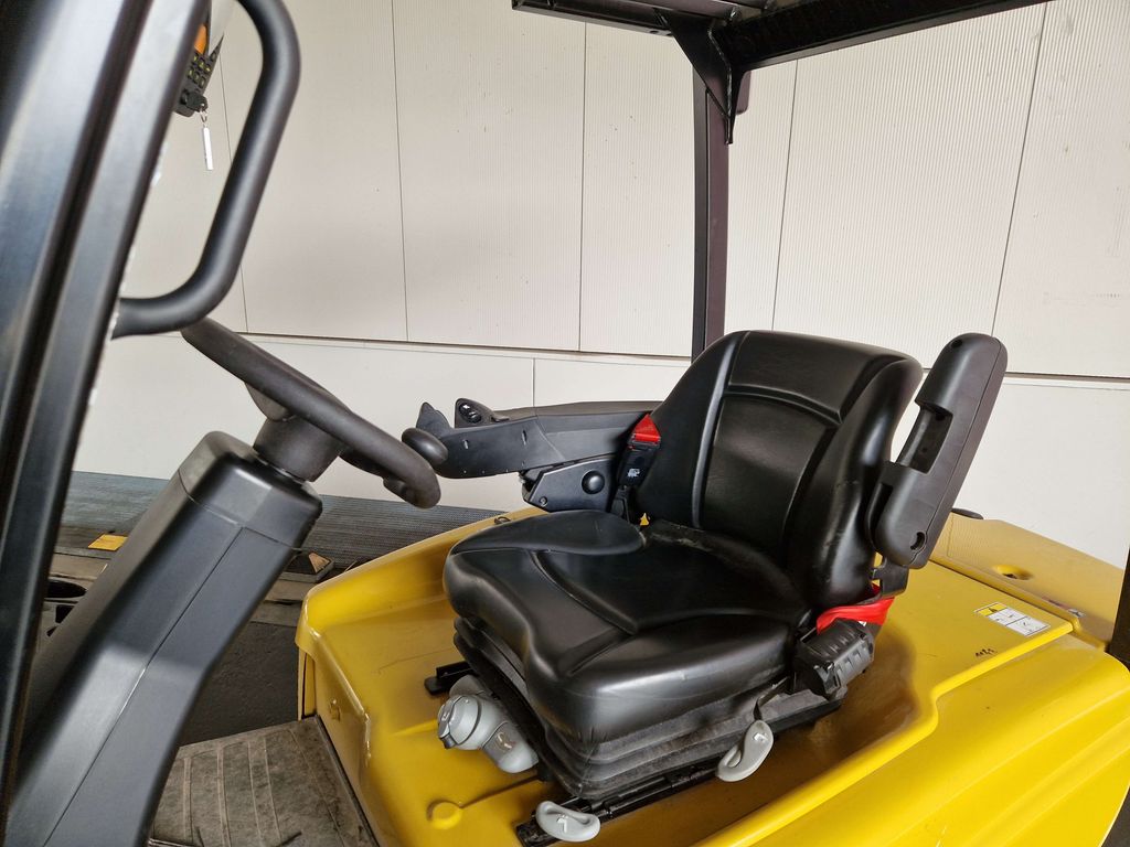 Frontstapler gebraucht: Yale 4-Rad Elektrostapler ERP35VL Yale ERP35VL 4-Rad Elektrostapler