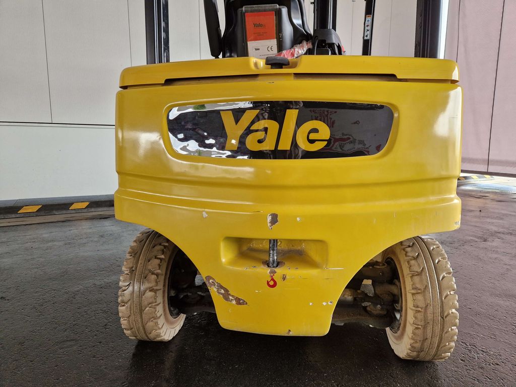 Frontstapler gebraucht: Yale 4-Rad Elektrostapler ERP35VL Yale ERP35VL 4-Rad Elektrostapler