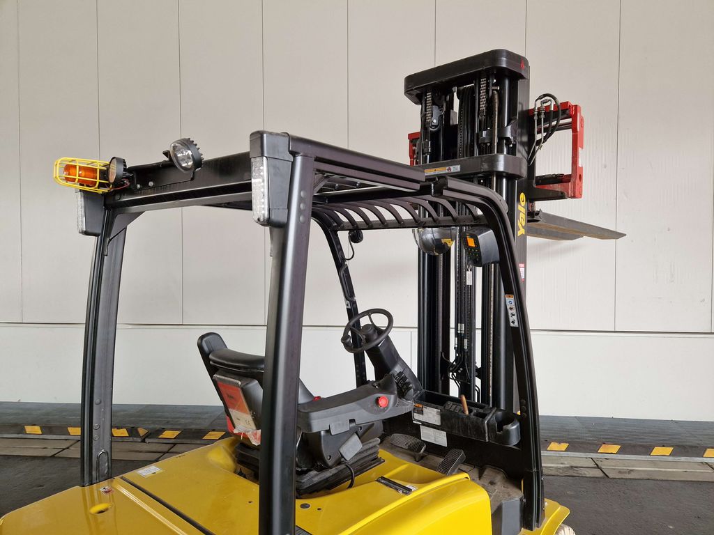 Frontstapler gebraucht: Yale 4-Rad Elektrostapler ERP35VL Yale ERP35VL 4-Rad Elektrostapler