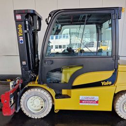 Yale ERP50VM 4-Rad Elektrostapler