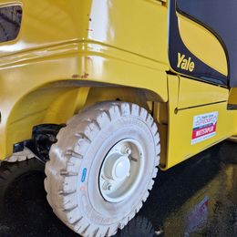 Yale ERP50VM 4-Rad Elektrostapler