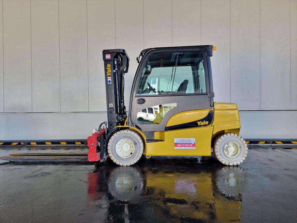 Frontstapler gebraucht: Yale 4-Rad Elektrostapler ERP50VM. Yale ERP50VM. 4-Rad Elektrostapler