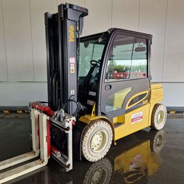 Yale ERP55VM6 4-Rad Elektrostapler