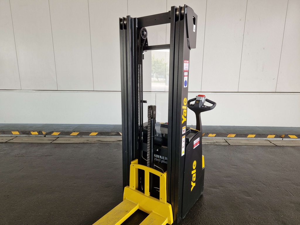 Gabelhochhubwagen gebraucht: Yale Hochhubwagen MS16AC. Yale MS16AC. Hochhubwagen