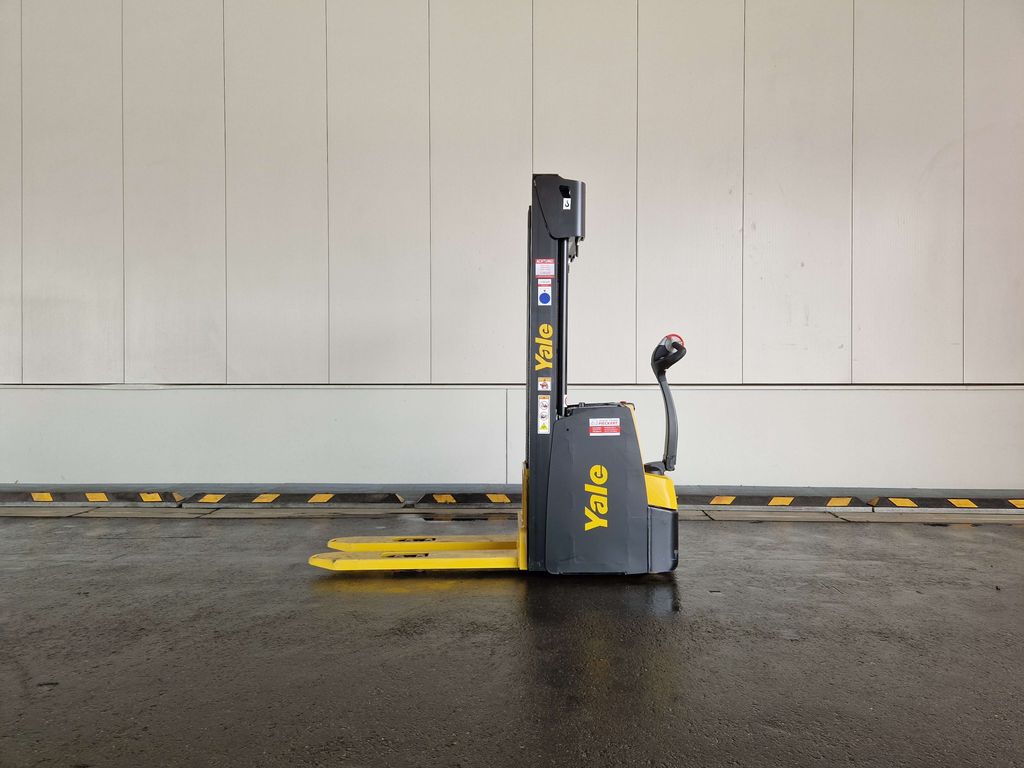 Gabelhochhubwagen gebraucht: Yale Hochhubwagen MS16AC. Yale MS16AC. Hochhubwagen