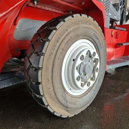 Kalmar DCG120-6 Dieselstapler