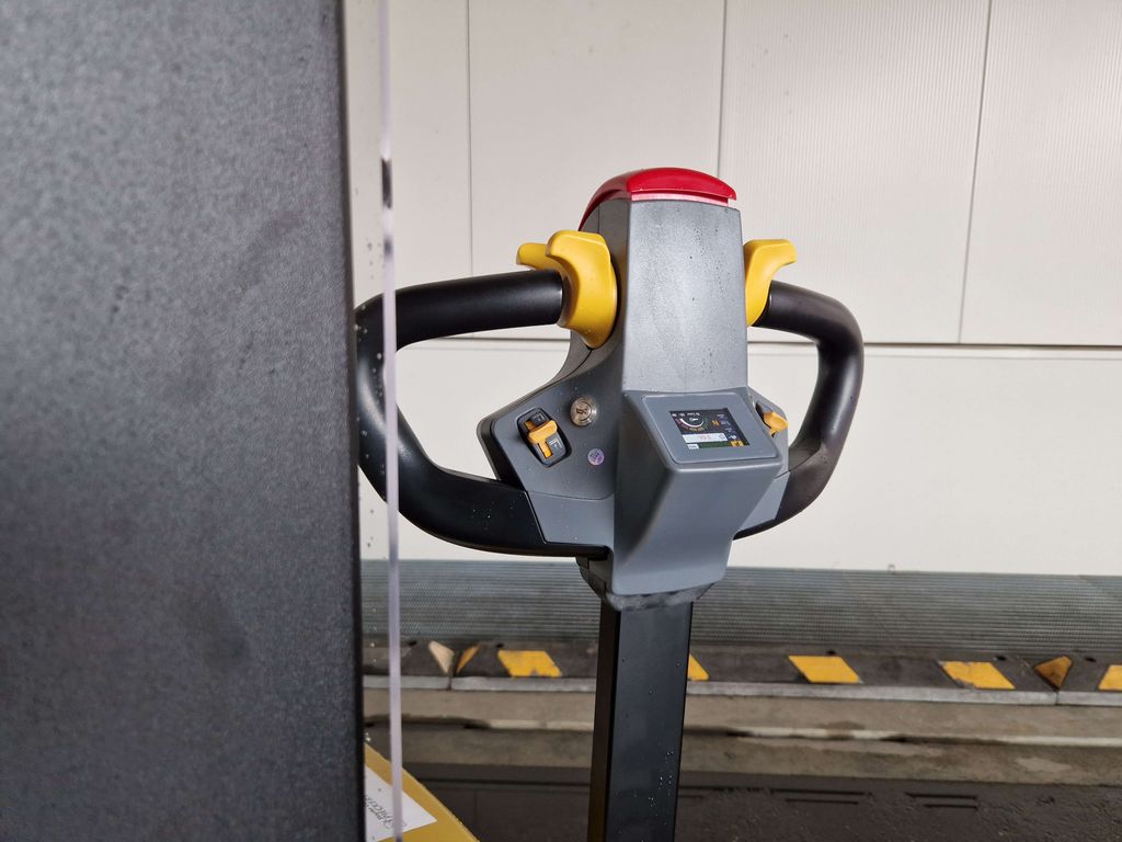 Gabelhochhubwagen gebraucht: Yale Hochhubwagen MSC12 Yale MSC12 Hochhubwagen