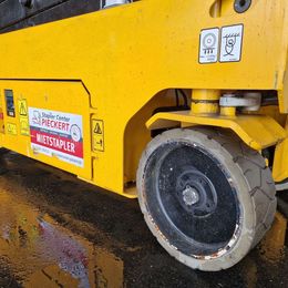 JCB S2632E Scherenarbeitsbühne