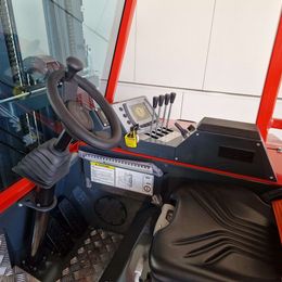 Combilift C4000 Vierwegestapler