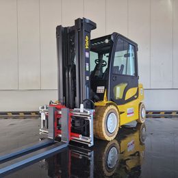 Yale ERP50VM. 4-Rad Elektrostapler