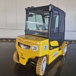 Yale ERP50VM. 4-Rad Elektrostapler